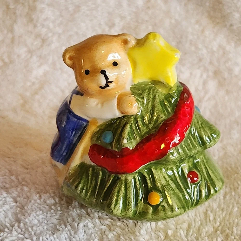 The Cooks Bazaar Christmas Tree Teddy Bear Salt and Pepper Shakers Stackable Set